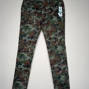Luxie Green and Brown Ankle Cropped Pants